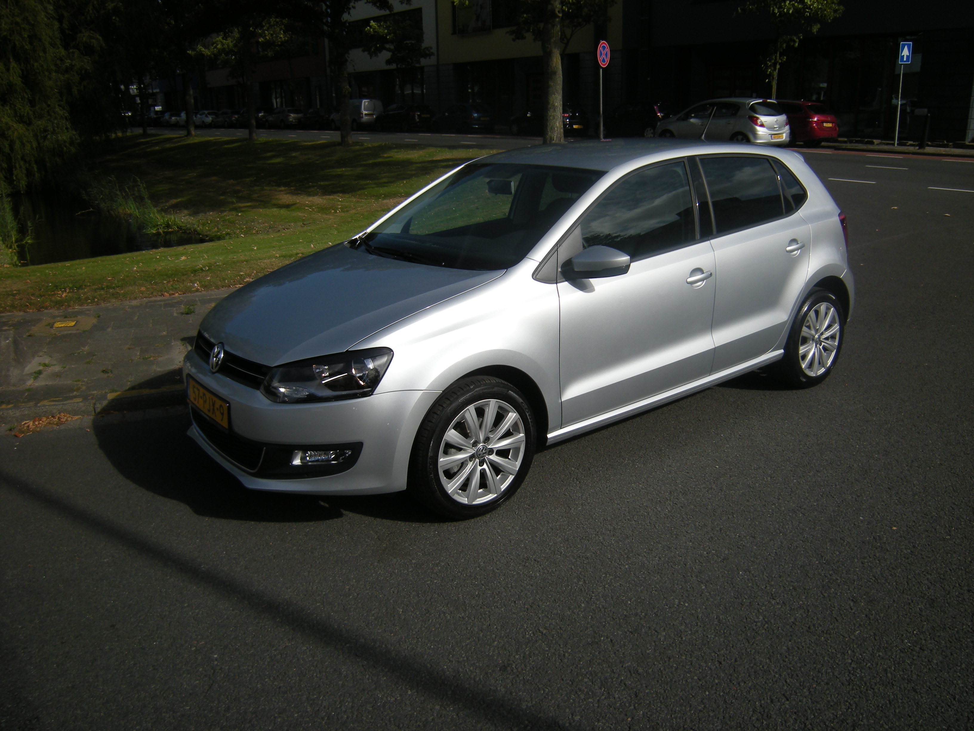 uitdrukken lezer Christus VOLKSWAGEN POLO 2011 (verkocht) – TRC Motors